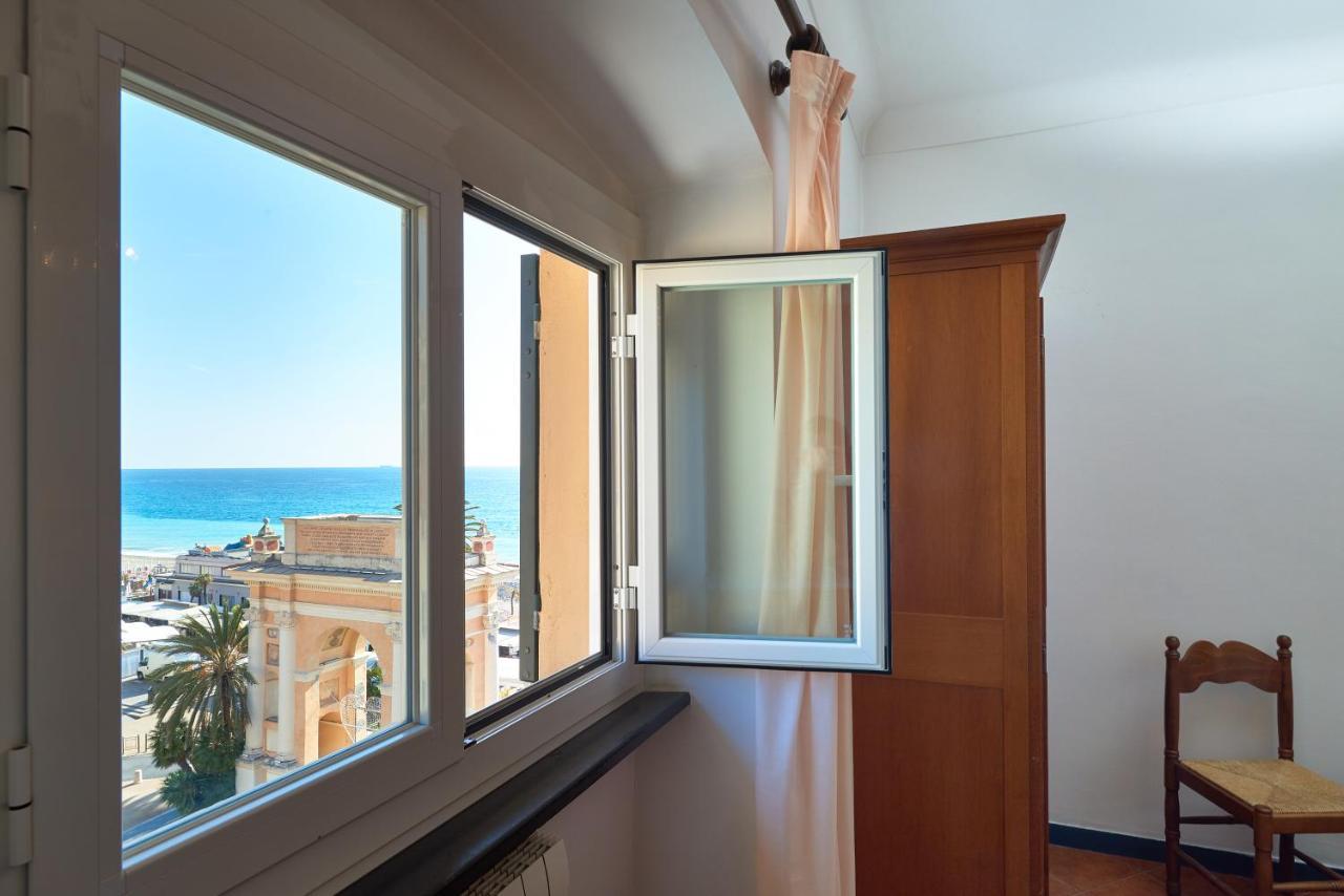 Hotel Garibaldi Finale Ligure Esterno foto